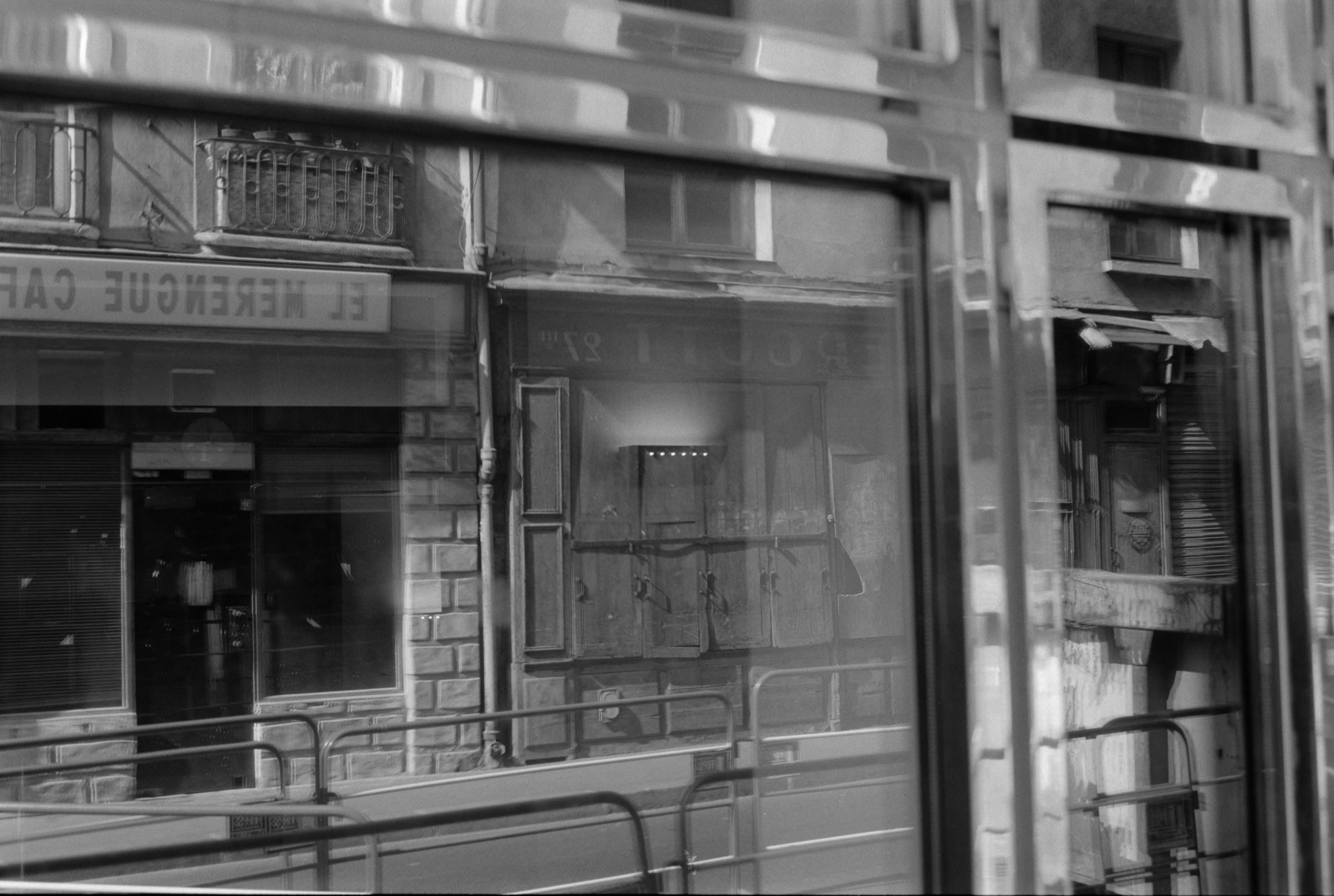 AHP F1990 09 001 sc240801 img15 NLP